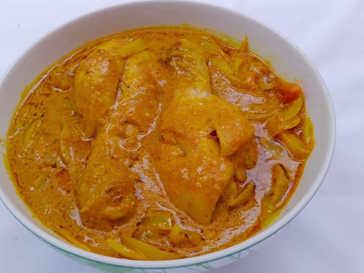 Ayam Bumbu Kuning